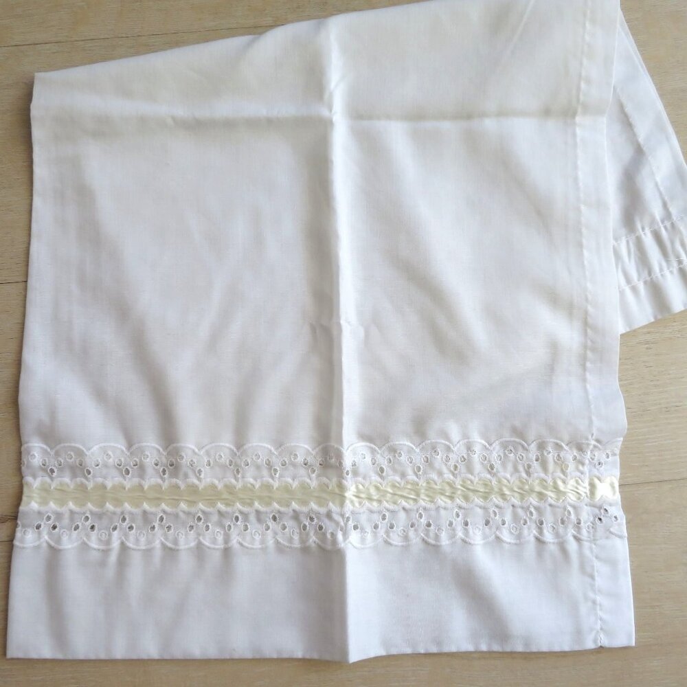 1 Vintage JC Penny Semi Sheer White Cotton Panel 33"x 29" Eyelet Satin Lace Trim